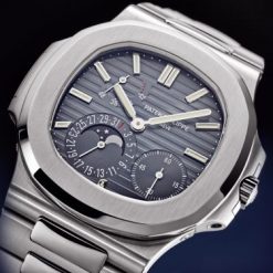 Patek Philippe Nautilus Date, Moon Phases Watch, Stainless Steel, 40mm, Ref# 5712/1A-001