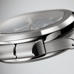 Patek Philippe Nautilus, Ref# 5990/1A-011