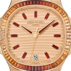 Patek Philippe Nautilus, Ref# 7118/1300R-001