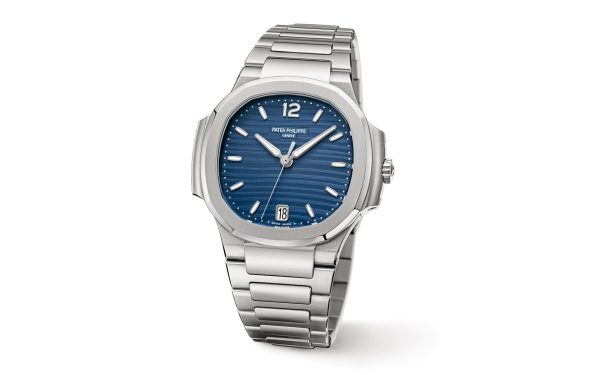 Patek Philippe Nautilus Ladies Automatic Watch, Stainless Steel, 35,2mm, Ref# 7118/1A-001 Patek Philippe Nautilus Ladies Automatic Watch, Stainless Steel, 35,2mm, Ref# 7118/1A-001