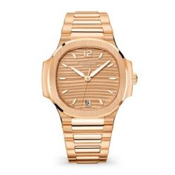 Patek Philippe Nautilus Ladies Automatic Watch, 18k Rose Gold, 35,2mm, Ref# 7118/1R-010