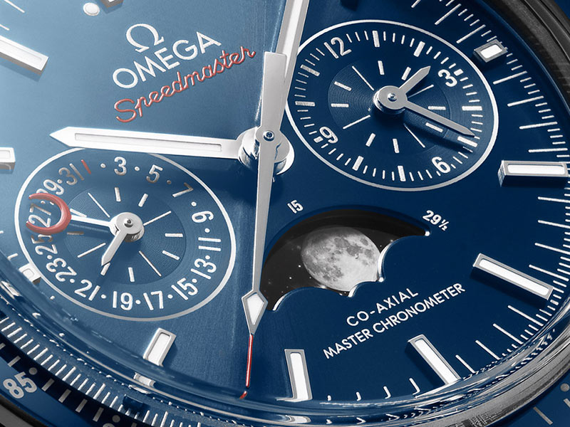 Omega-Speedmaster-Moonphase-Co-Axial-Master-Chronometer-Chronograph-4.jpg